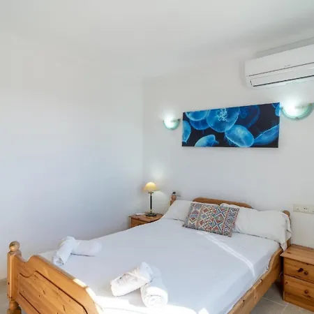 Mit Privatpool Fuer 6 Personen Ca 120 Qm In Nerja, Andalusien Costa Del Sol בית נופש *