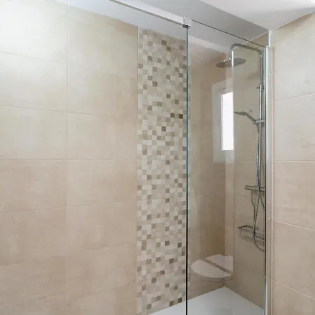 Mit Privatpool Fuer 6 Personen Ca 120 Qm In Nerja, Andalusien Costa Del Sol *